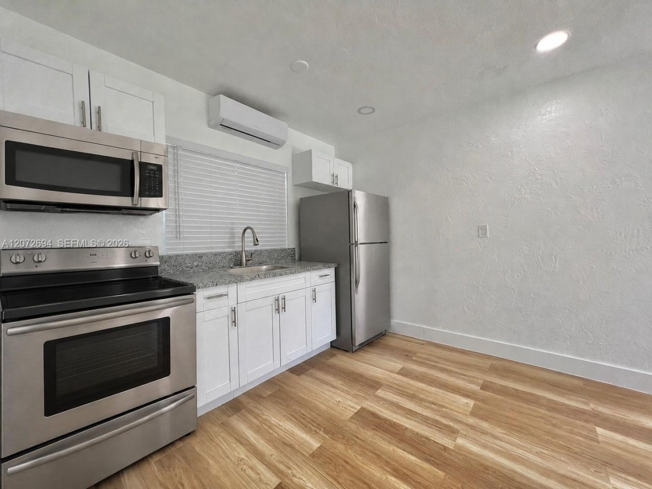 12906 NE 6th Ave , Unit 6, North Miami, FL 33161 Photo