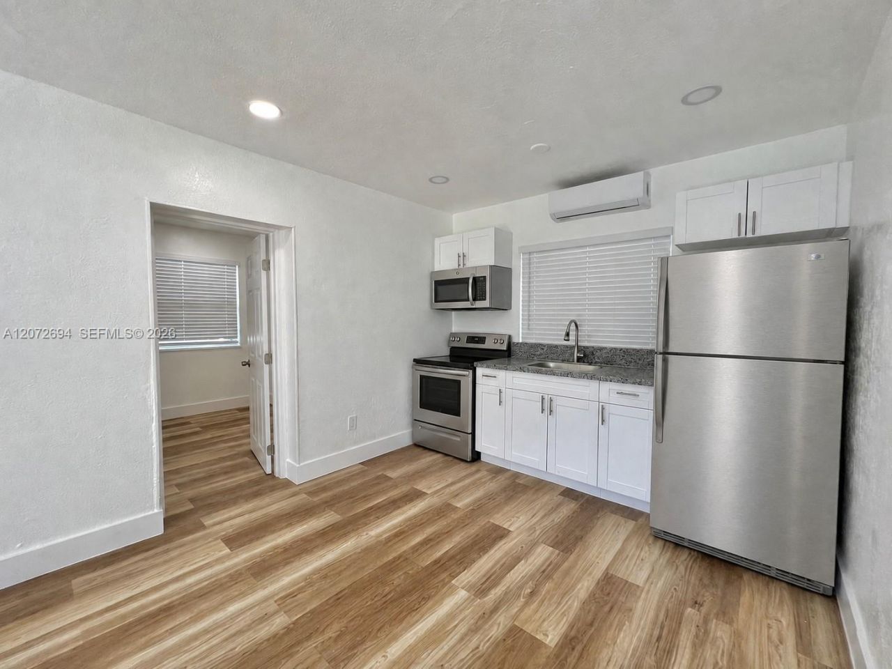 12906 NE 6th Ave , Unit 6, North Miami, FL 33161 Photo