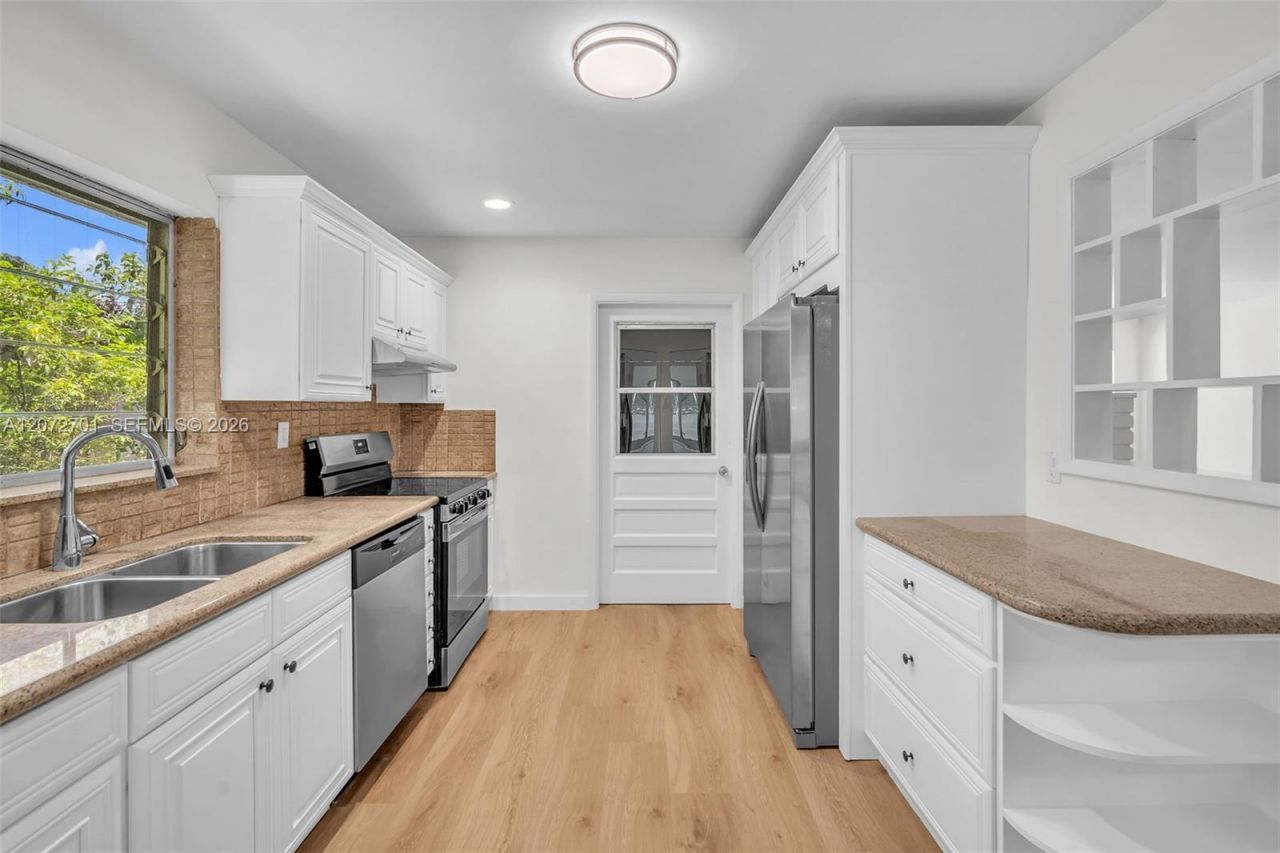 409 NW 17th Ave , Fort Lauderdale, FL 33311 Photo
