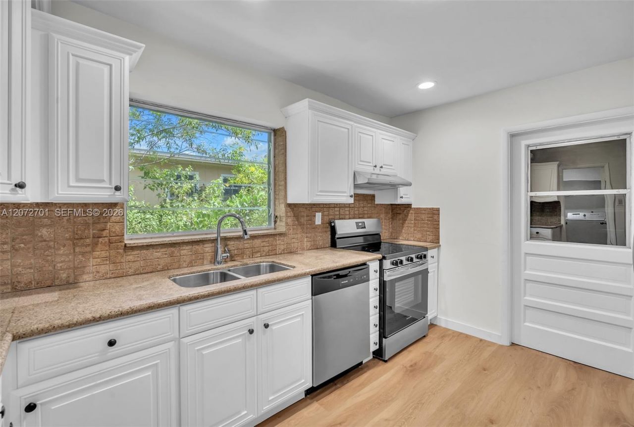 409 NW 17th Ave , Fort Lauderdale, FL 33311 Photo