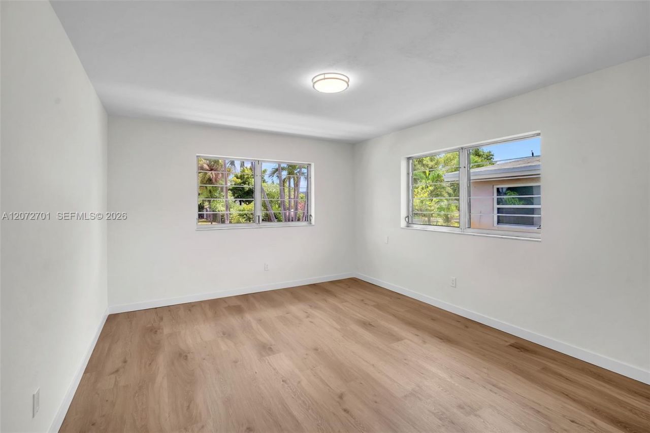409 NW 17th Ave , Fort Lauderdale, FL 33311 Photo