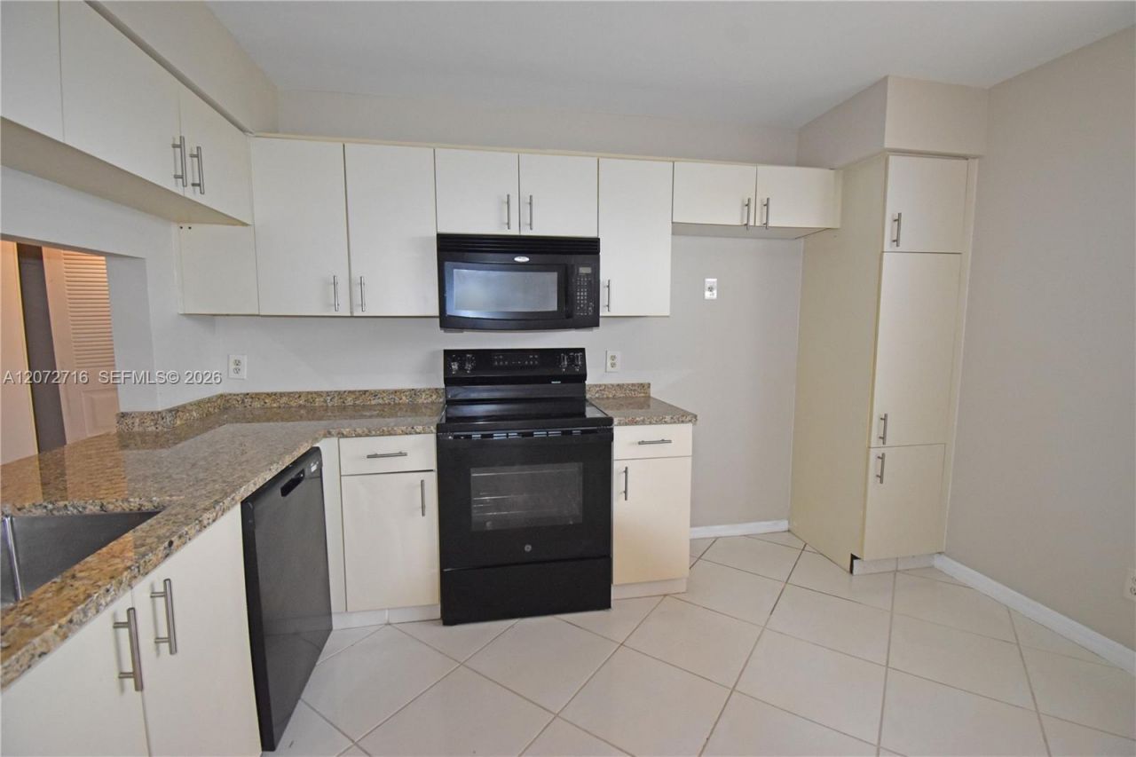10414 NW 24th Pl , Unit 405, Sunrise, FL 33322 Photo