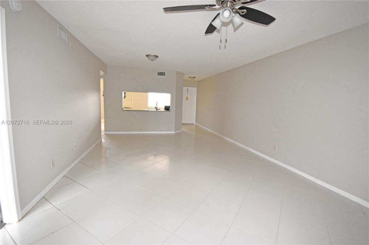 10414 NW 24th Pl , Unit 405, Sunrise, FL 33322 Photo
