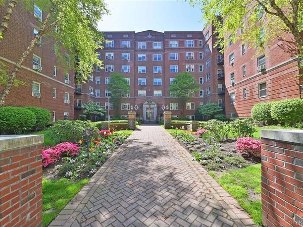 113-14 72nd Road, Unit 6A, Forest Hills, NY 11375