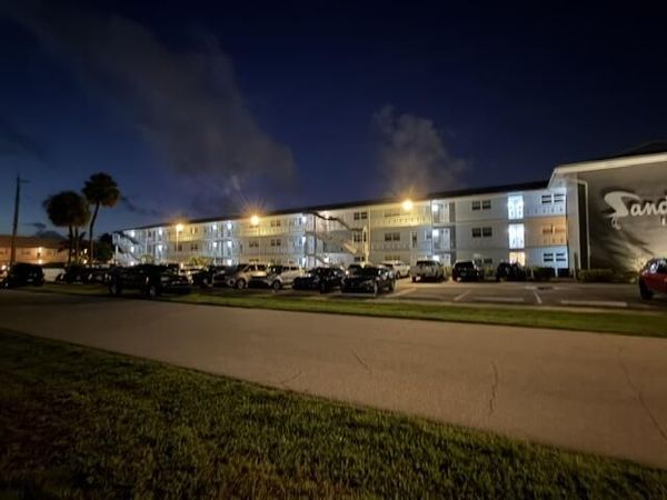120 Lehane Terrace, Unit 305, North Palm Beach, FL 33408