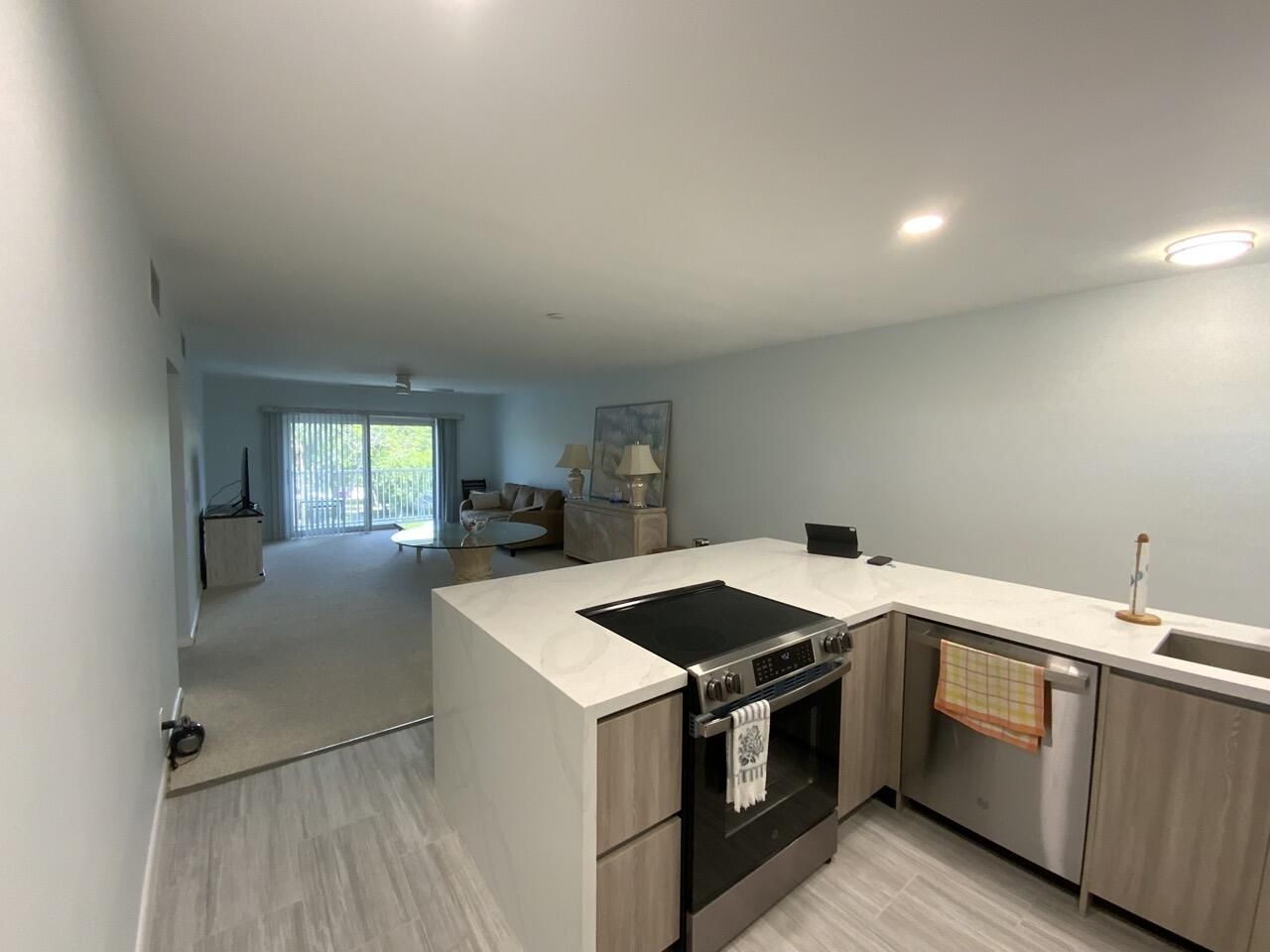 120 Lehane Terrace, Unit 305, North Palm Beach, FL 33408 Photo