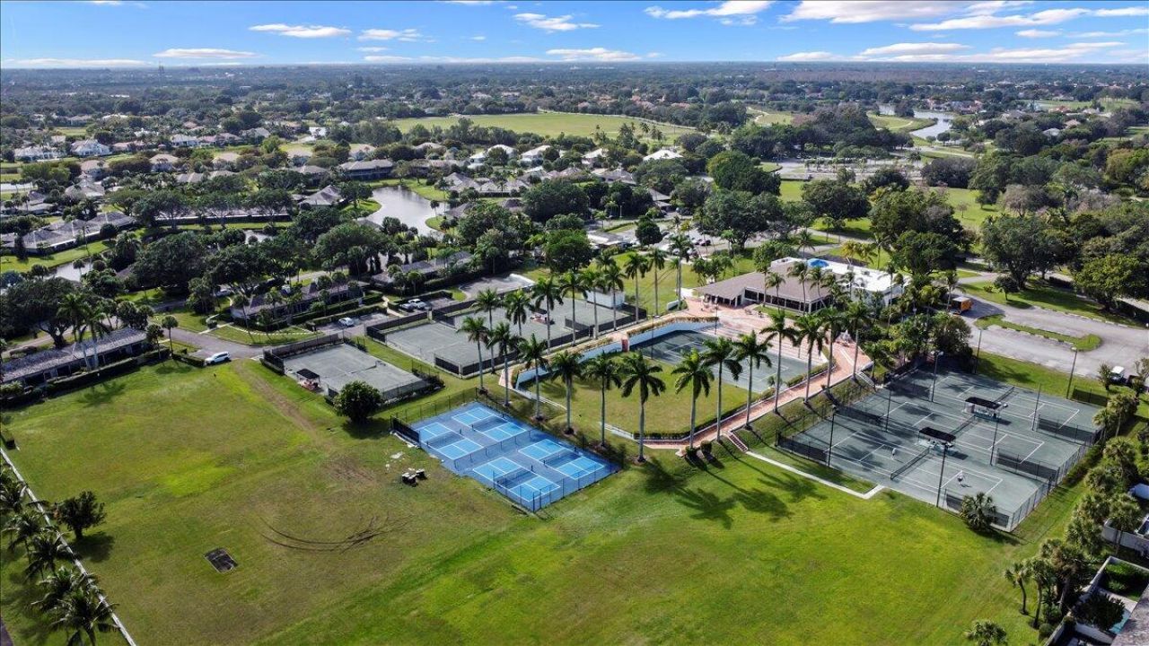 11863 Wimbledon Circle, Unit 543, Wellington, FL 33414 Photo