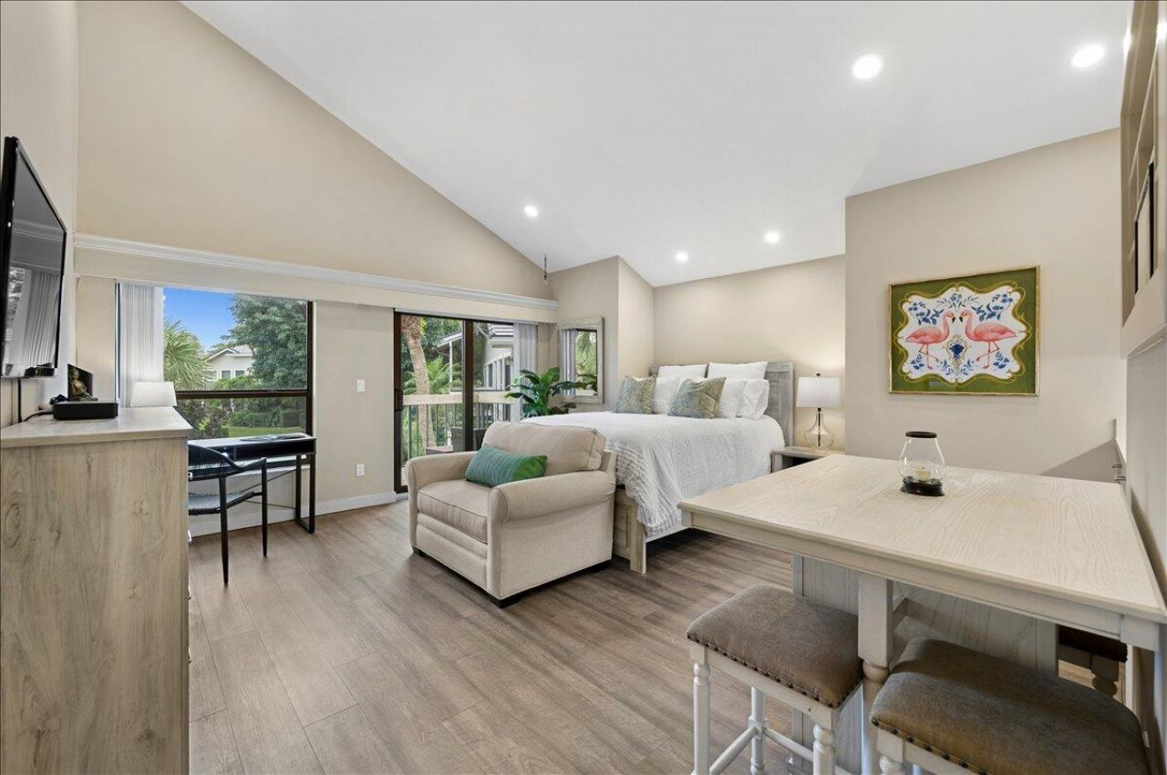 11863 Wimbledon Circle, Unit 543, Wellington, FL 33414 Photo