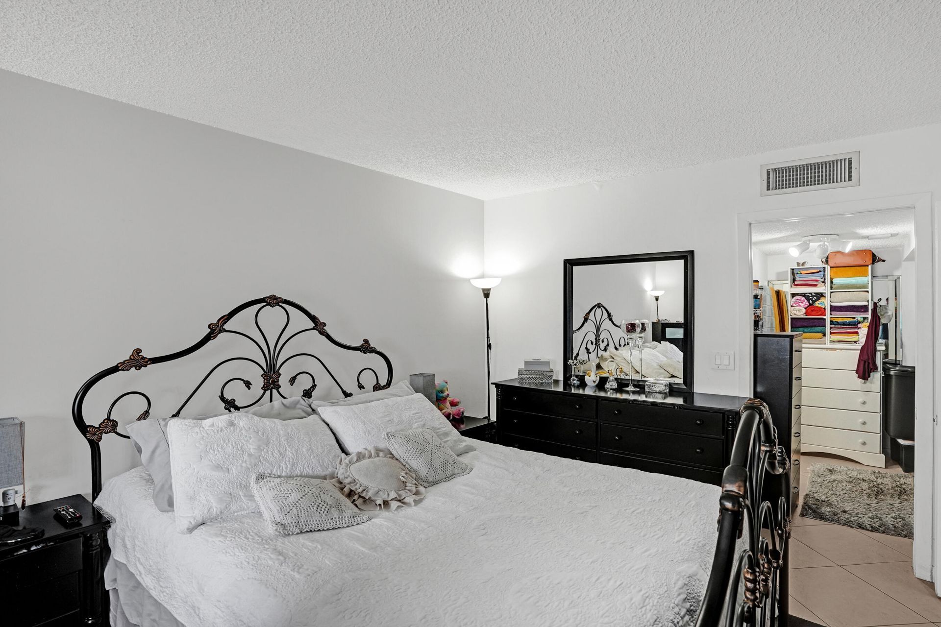 7980 N French Drive, Unit 3-202, Pembroke Pines, FL 33024 Photo