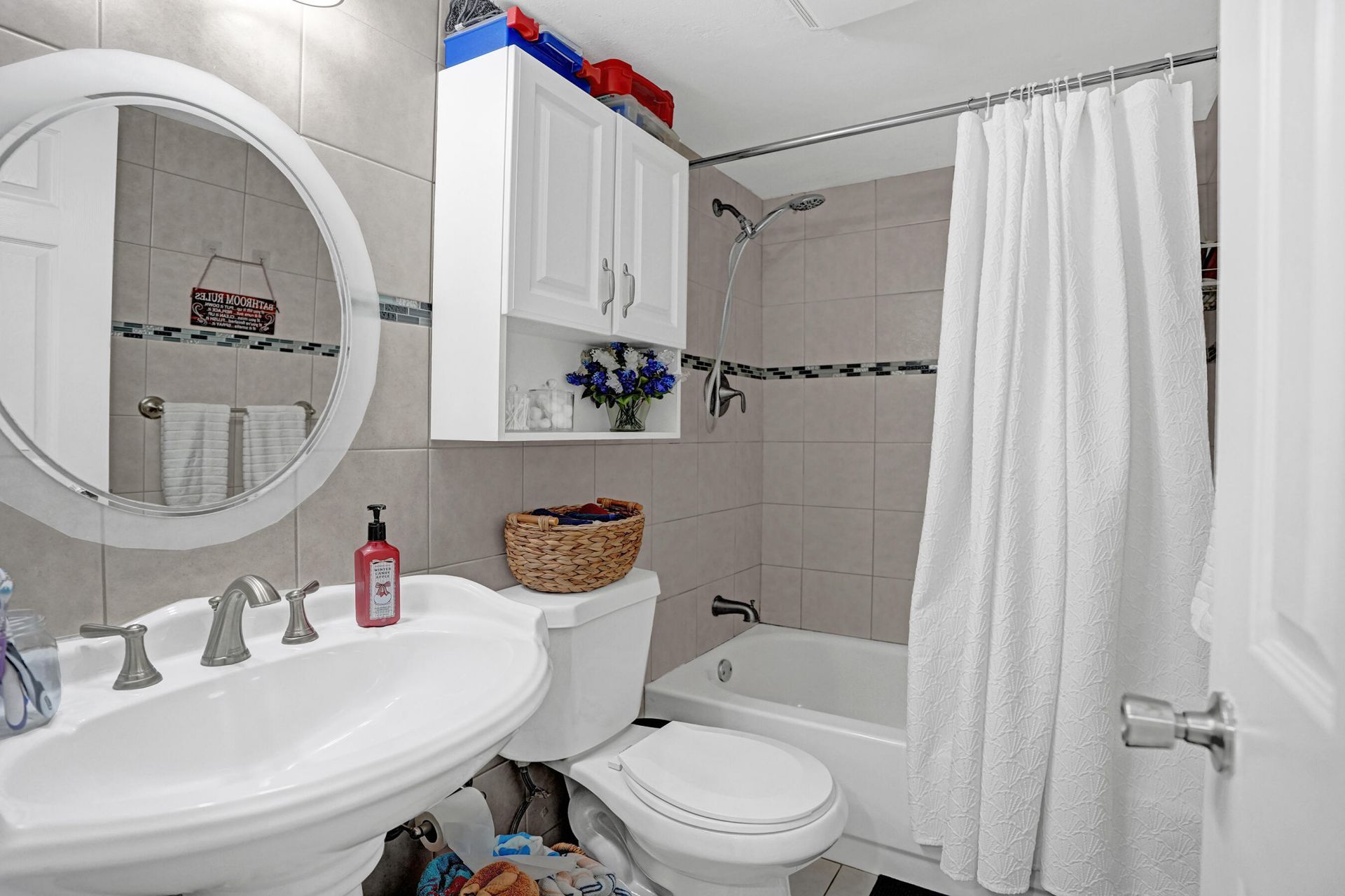 7980 N French Drive, Unit 3-202, Pembroke Pines, FL 33024 Photo