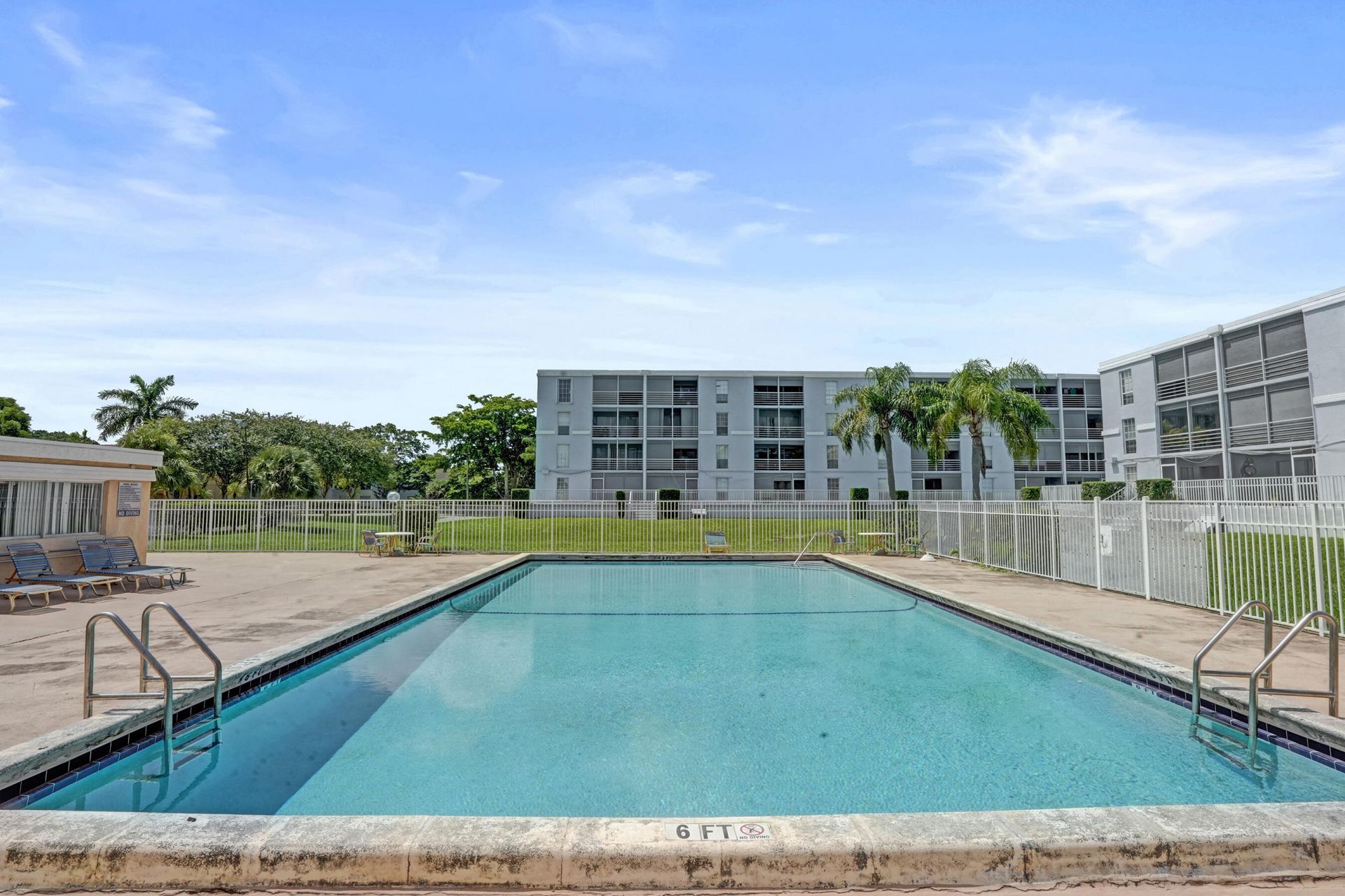 7980 N French Drive, Unit 3-202, Pembroke Pines, FL 33024 Photo