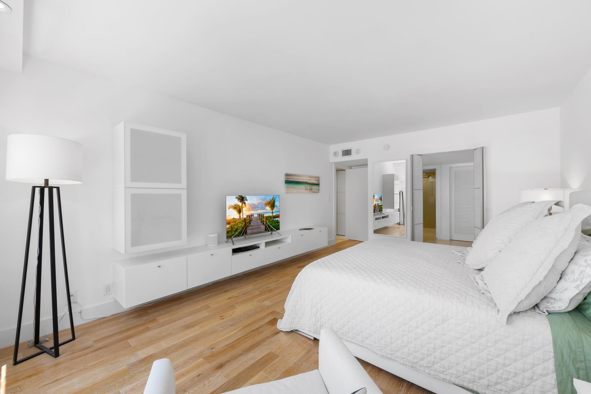 3750 Galt Ocean Drive, Unit 706, Fort Lauderdale, FL 33308 Photo