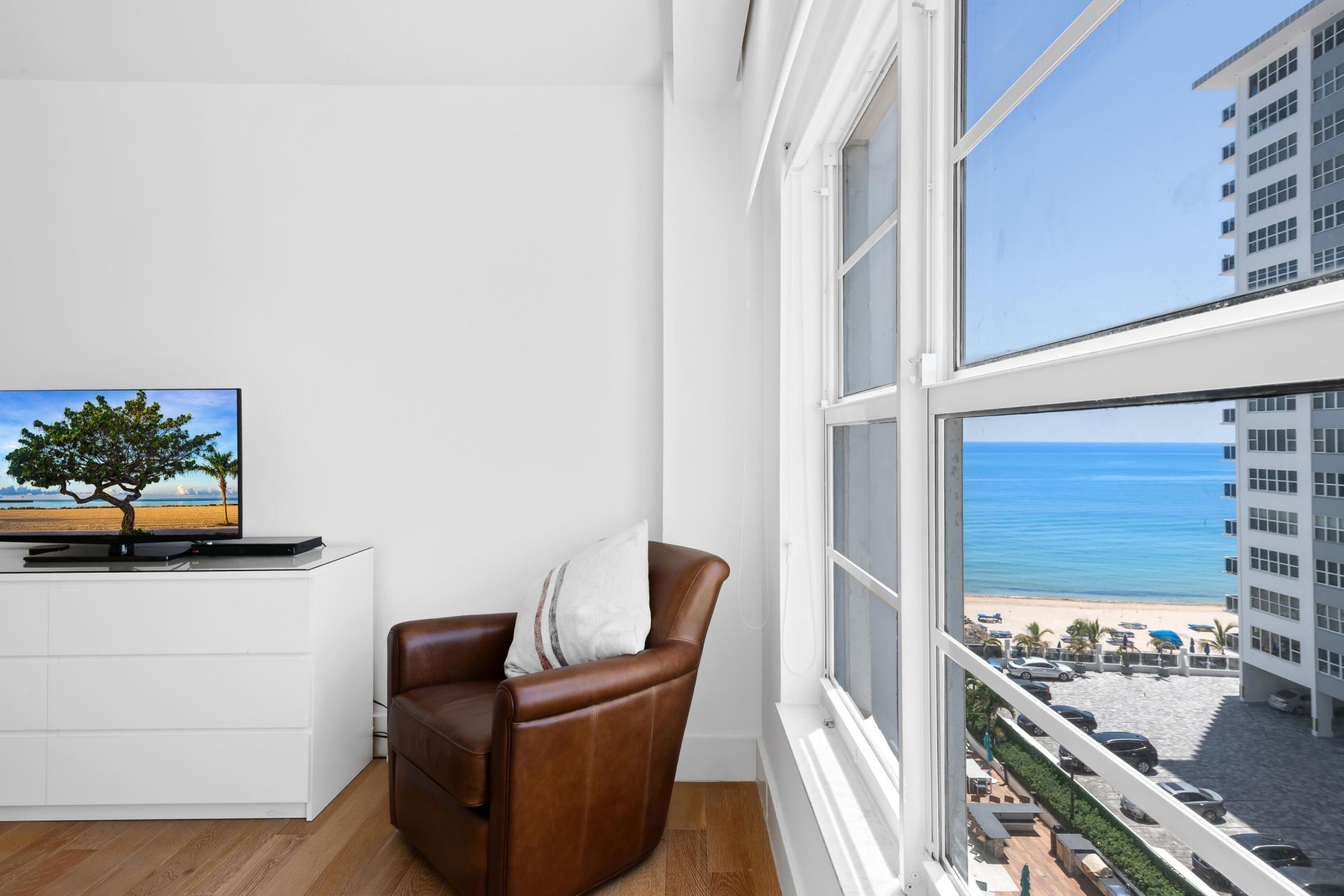 3750 Galt Ocean Drive, Unit 706, Fort Lauderdale, FL 33308 Photo