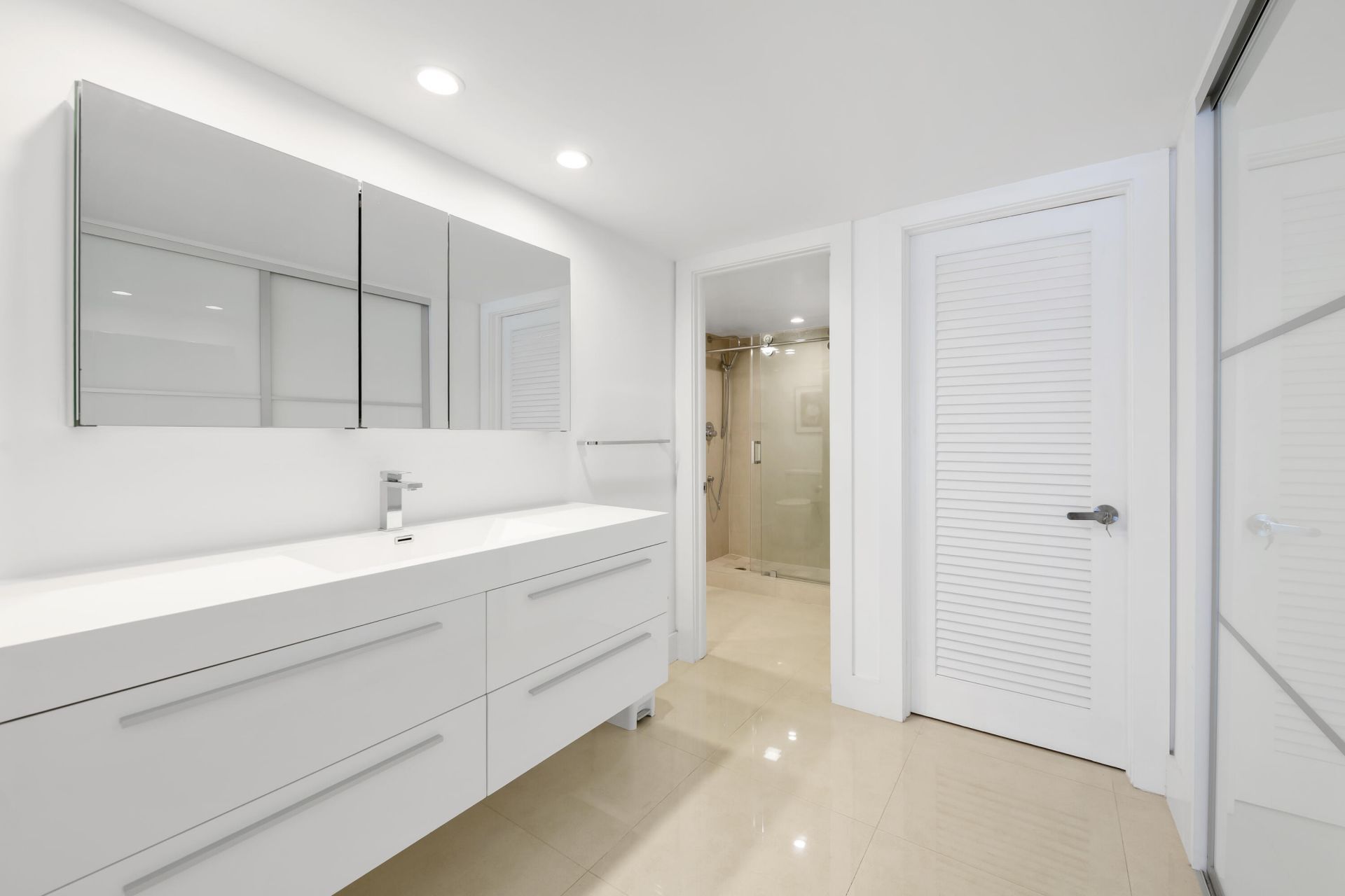 3750 Galt Ocean Drive, Unit 706, Fort Lauderdale, FL 33308 Photo