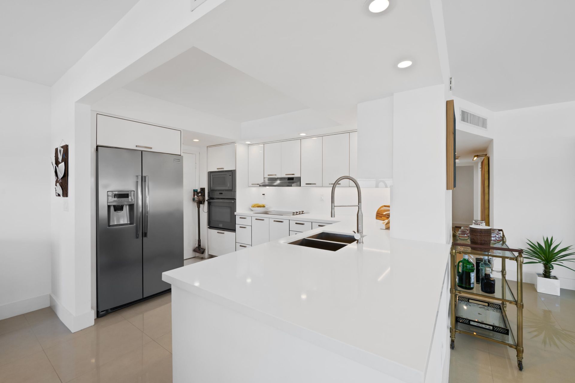 3750 Galt Ocean Drive, Unit 706, Fort Lauderdale, FL 33308 Photo
