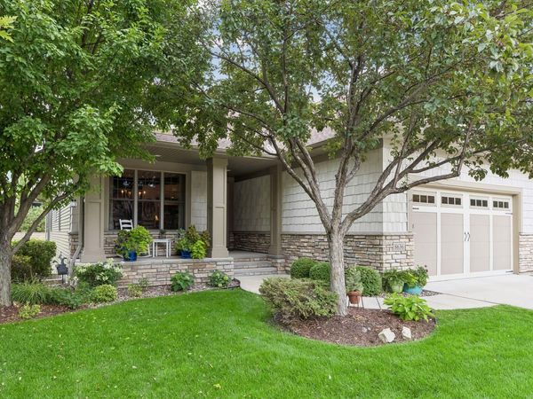 8636 Lake Riley Drive, Chanhassen, MN 55317