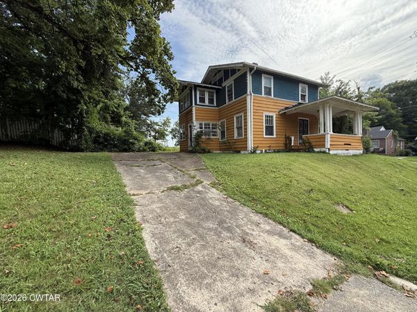 424 Lambuth Boulevard , Jackson, TN 38301