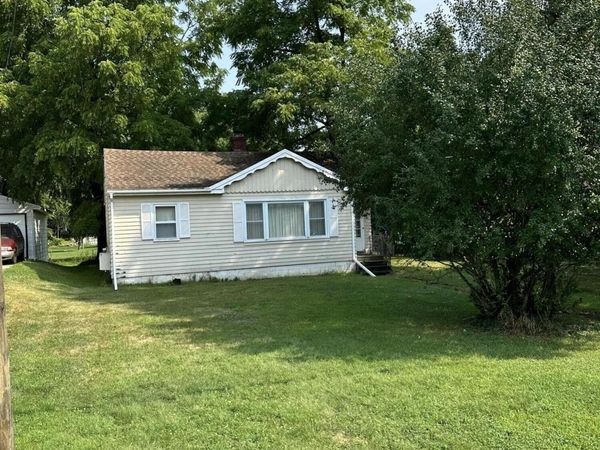 3302 Carlton Boulevard, Jackson, MI 49203