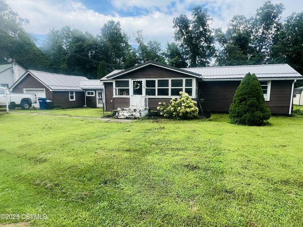 1822 WHITE DEER Pike, New Columbia, PA 17856