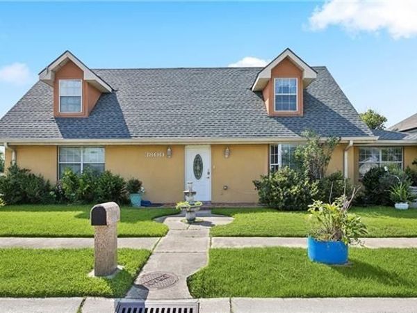 3800 MUMPHREY Road , Chalmette, LA 70043