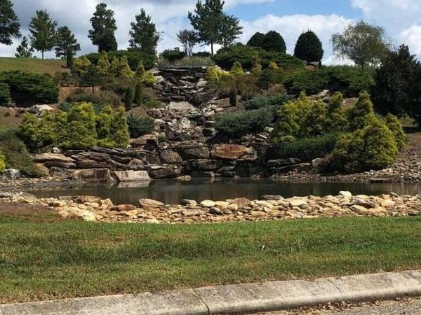 76 Twin Lakes Drive, Loudon, TN 37774