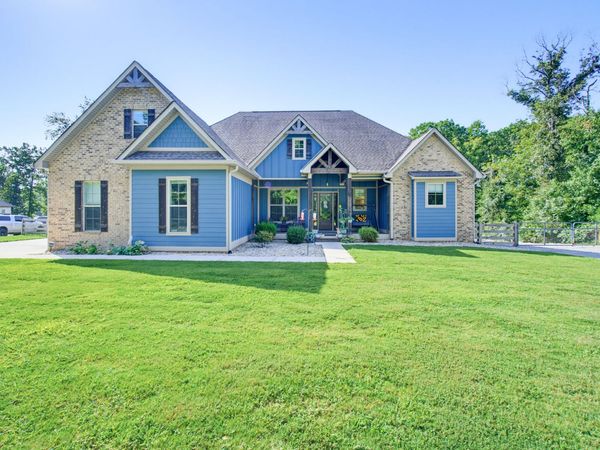 11964 Armstrong Road, Soddy Daisy, TN 37379