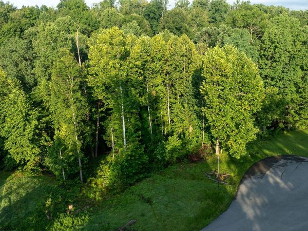 245 Coventry Drive, Bridgeport, WV 26330