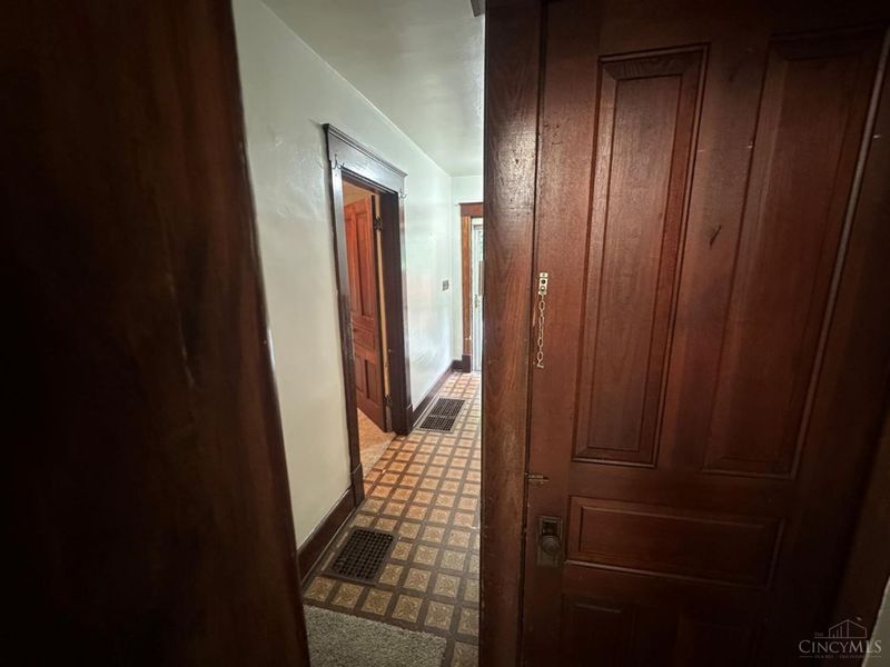 1216 Carson Avenue, Cincinnati, OH 45205 Photo 11