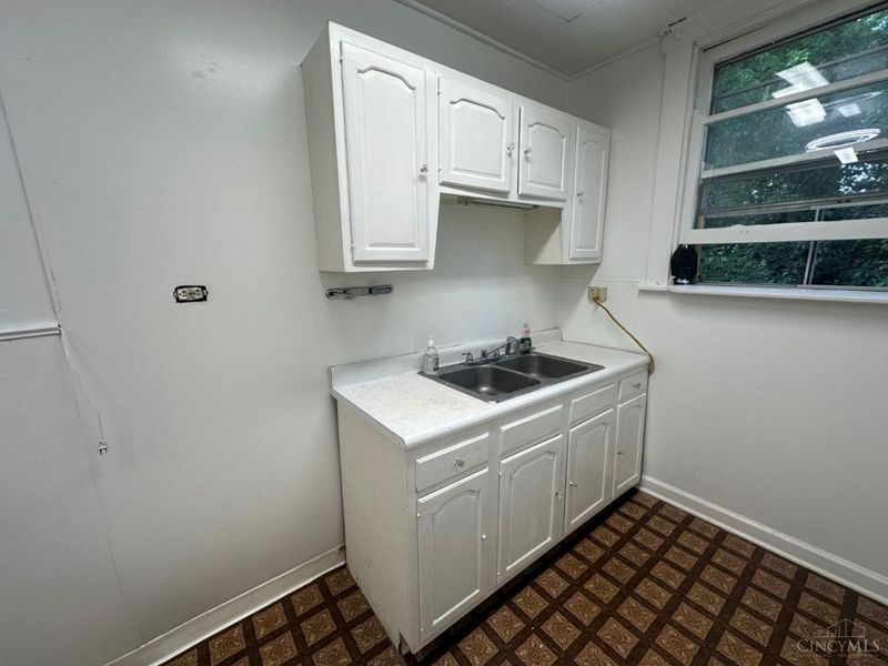 1216 Carson Avenue, Cincinnati, OH 45205 Photo 16