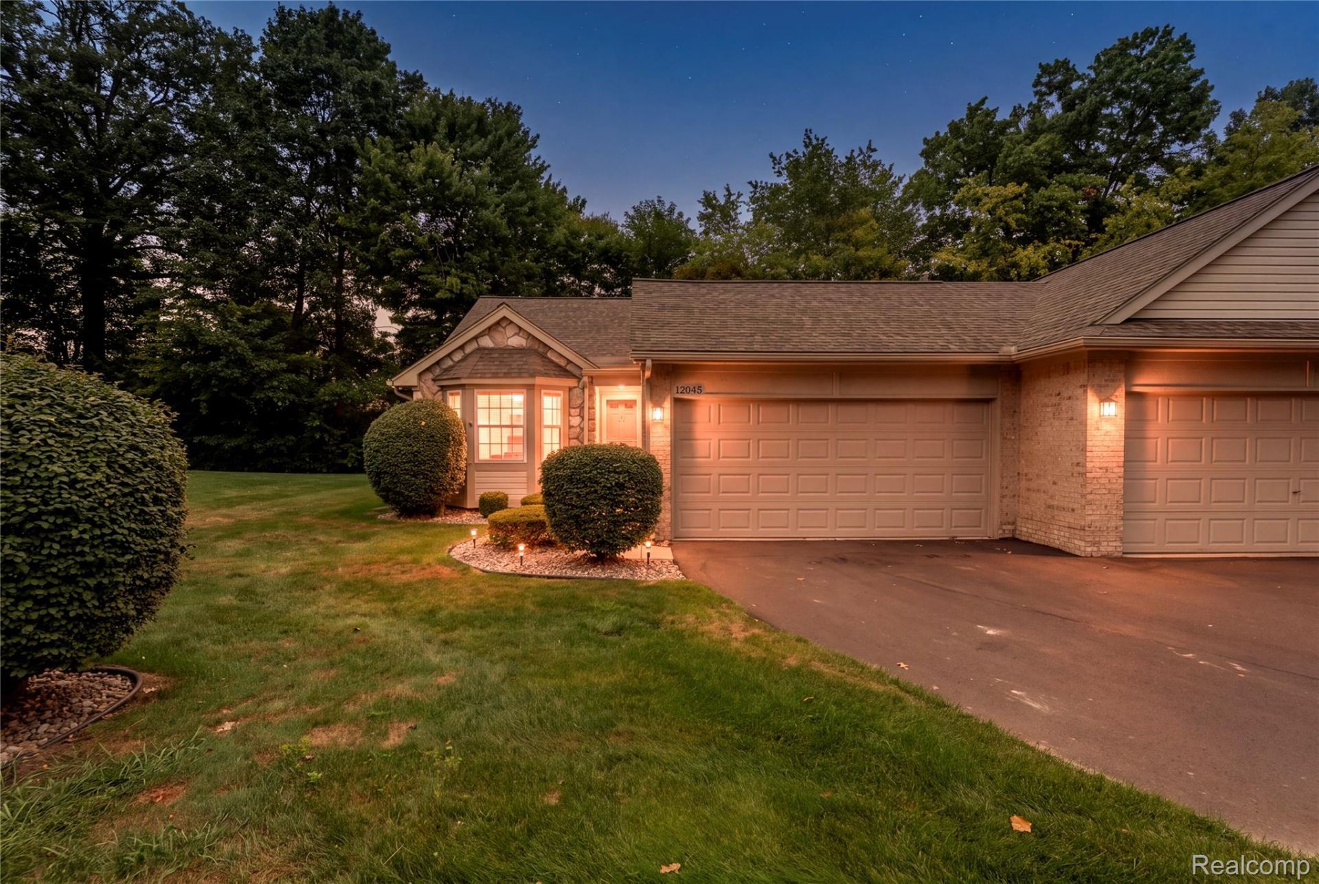12045 Hickory W, Utica, Mi 48315 Main Photo