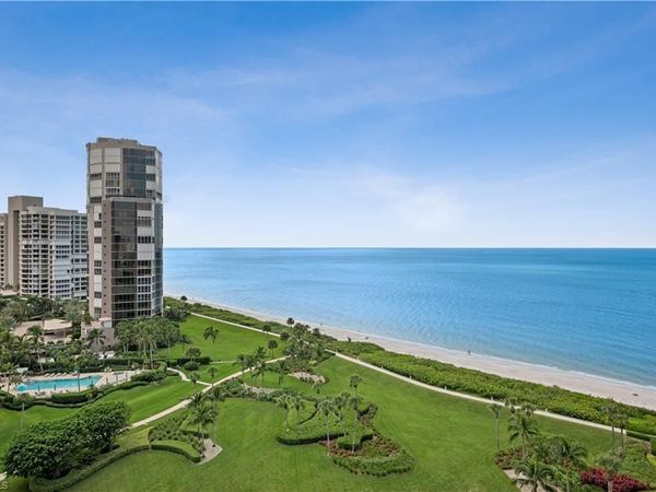 4551 Gulf Shore BLVD N, Unit 201, NAPLES, FL 34103