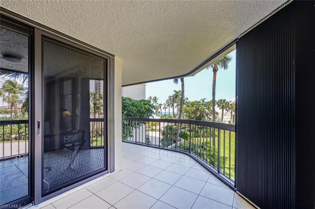4551 Gulf Shore Blvd N, Unit 201, Naples, FL 34103 Photo
