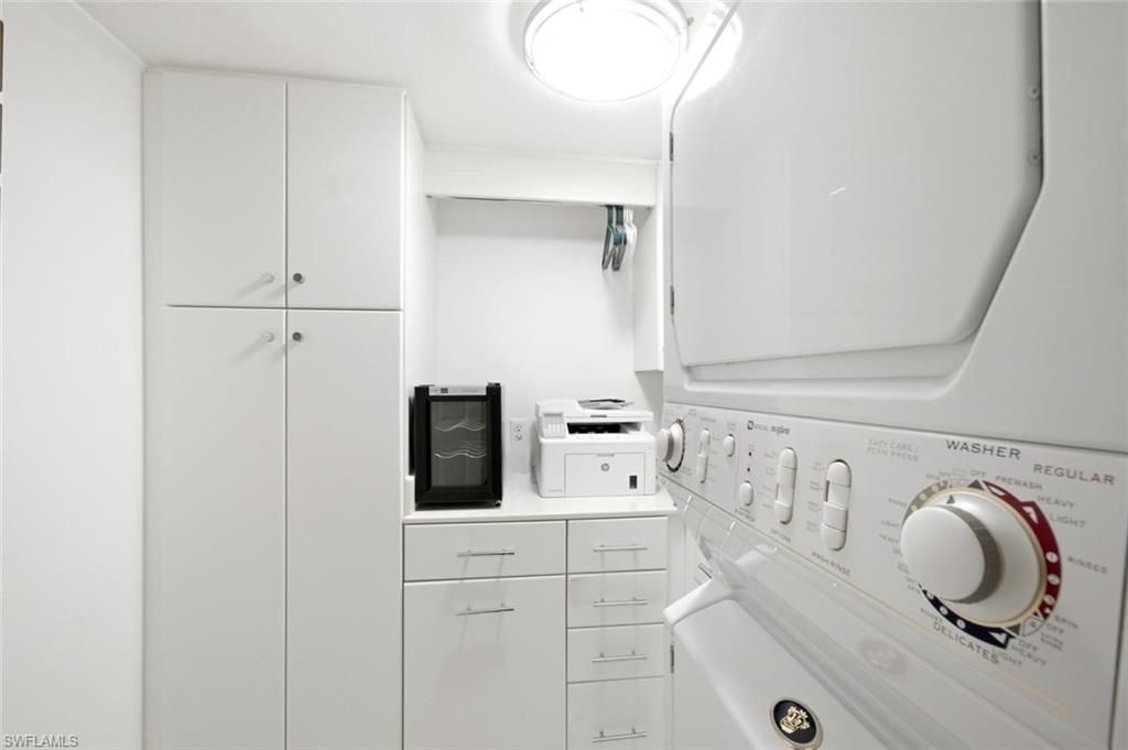 4551 Gulf Shore Blvd N, Unit 201, Naples, FL 34103 Photo