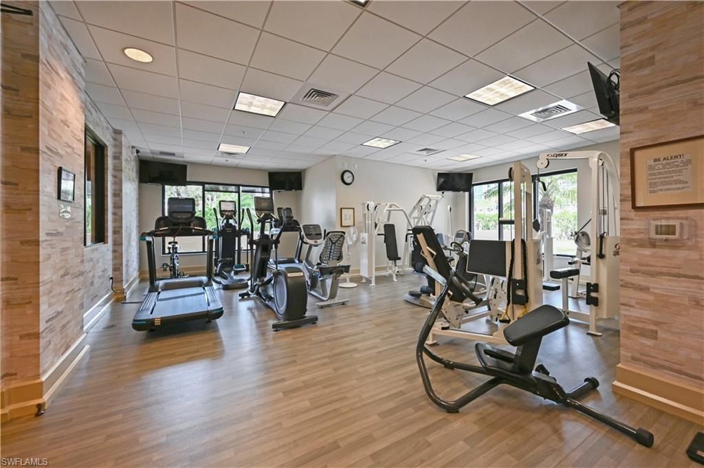 4551 Gulf Shore Blvd N, Unit 201, Naples, FL 34103 Photo