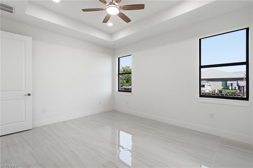 382 Pauline Ave , Lehigh Acres, FL 33974 Photo