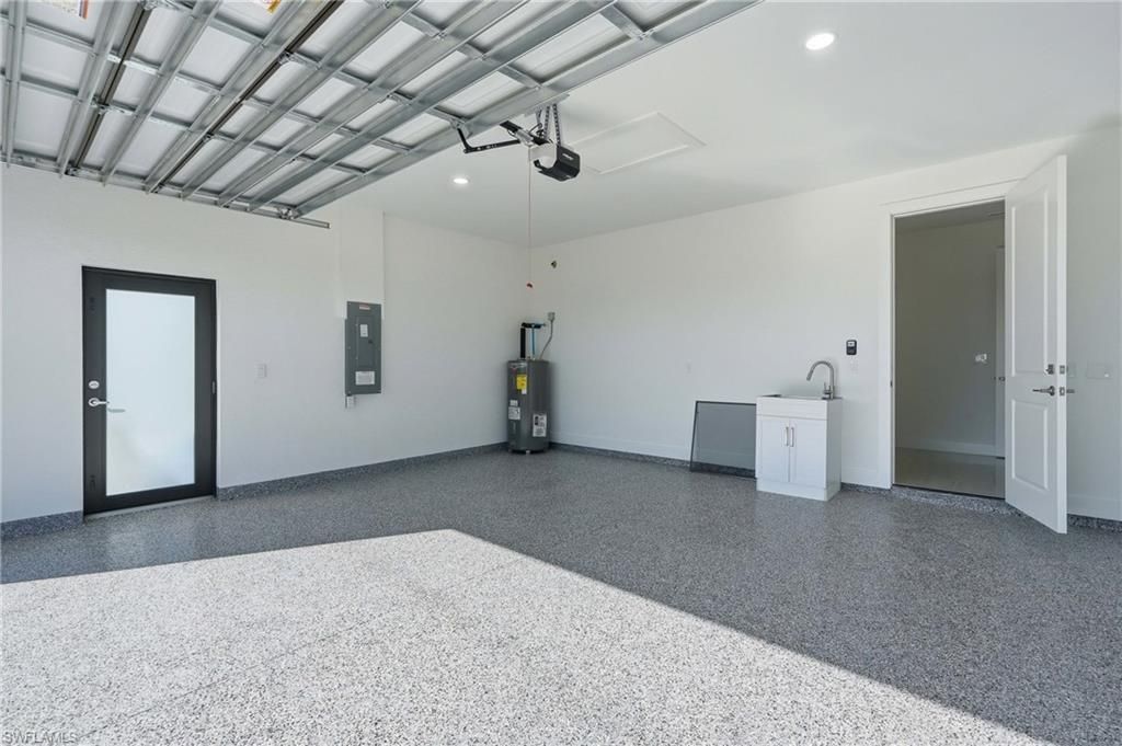 382 Pauline Ave , Lehigh Acres, FL 33974 Photo