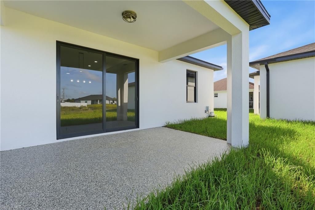 382 Pauline Ave , Lehigh Acres, FL 33974 Photo