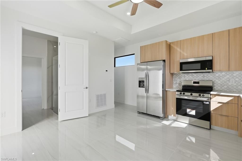 382 Pauline Ave , Lehigh Acres, FL 33974 Photo