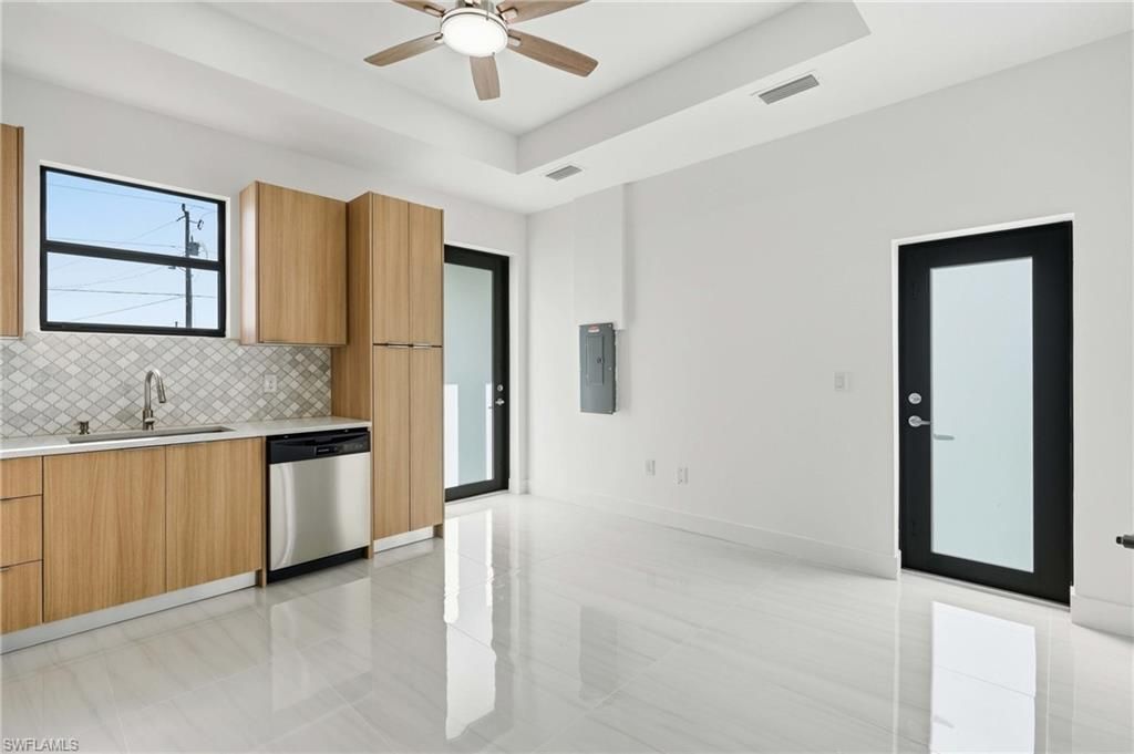 382 Pauline Ave , Lehigh Acres, FL 33974 Photo