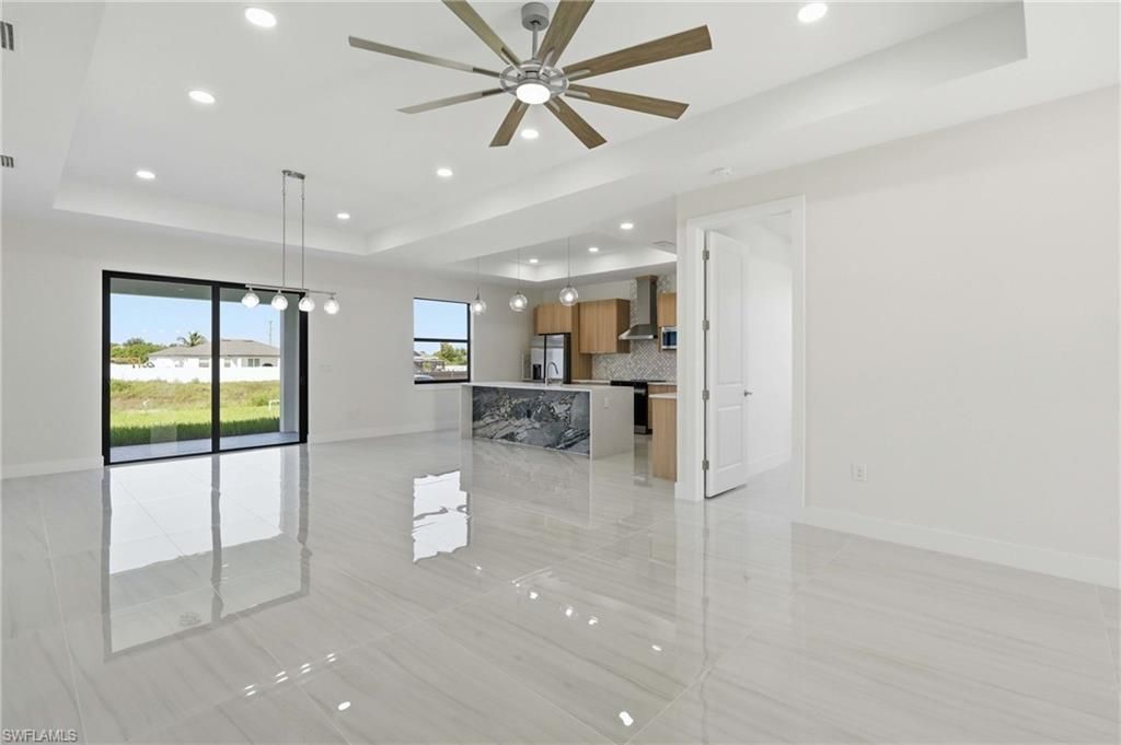 382 Pauline Ave , Lehigh Acres, FL 33974 Photo