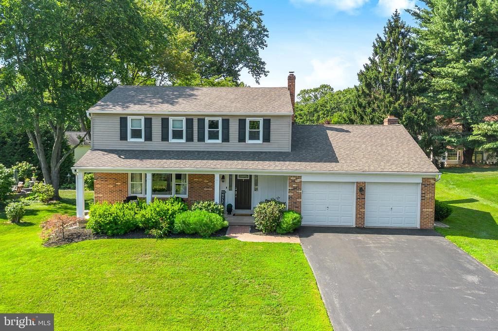 256 CLOVER CIRCLE, MEDIA, PA 19063
