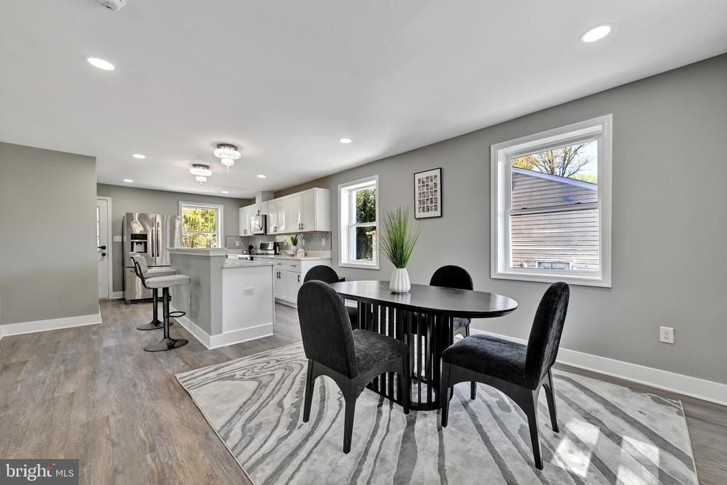 5008 TUCKERMAN STREET , RIVERDALE, MD 20737