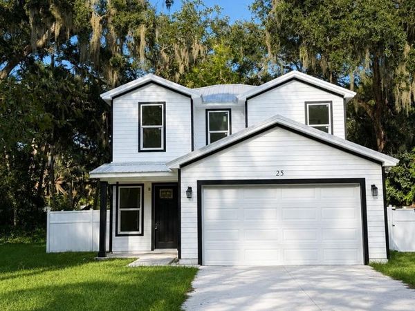 25 HERNANDEZ AVENUE , PALM COAST, FL 32137