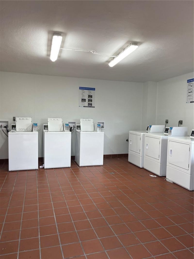 8520 SW 133rd Ave Rd , Unit 406, Miami, FL 33183 Photo
