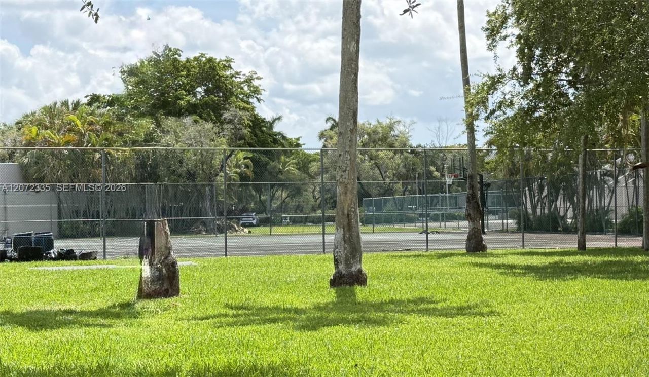 8520 SW 133rd Ave Rd , Unit 406, Miami, FL 33183 Photo