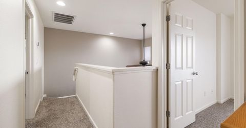 9294 Lone Wolf Circle, Reno, NV 89506 Photo