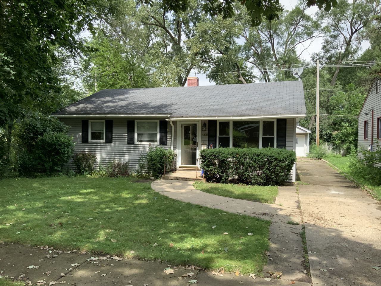 468 N Lakeshore Drive, Mundelein, IL 60060 Main Photo