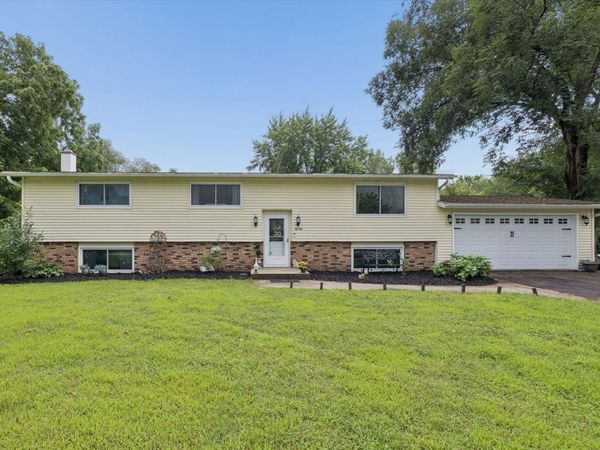 12793 Black Road , Morrison, IL 61270