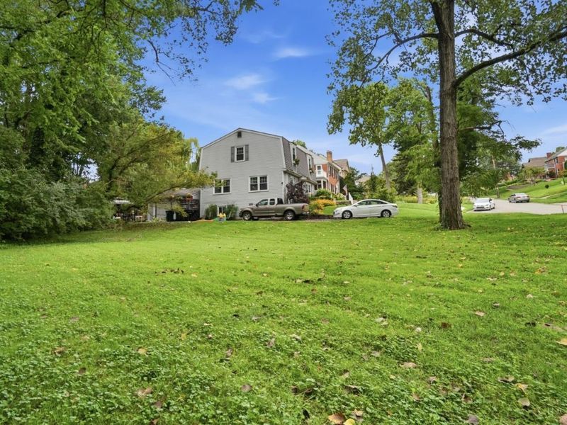 5783 Pandora Avenue, Cincinnati, OH 45213 Photo 4