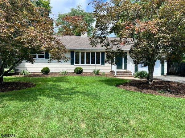 1 Alanon St, Hanover, NJ 07981